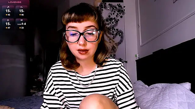 Cosmo Riri online show from 01-12-25, 06:39