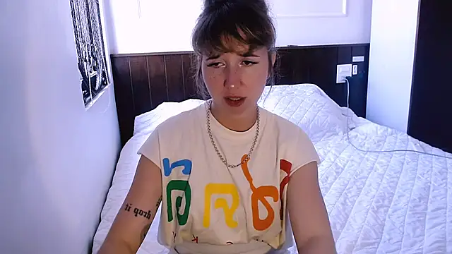 Cosmo Riri online show from 03-12-25, 05:35