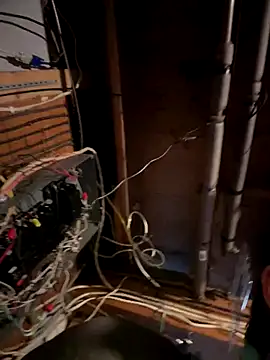 Snapshot of KBONE36 chatting on 12-17-25, 05:46 KBONE36 online show from 12-17-25, 05:46