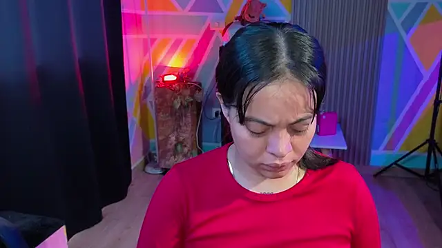 Cuttiealice online show from 10-07-25, 11:29