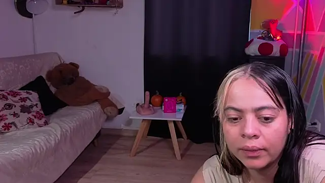 Cuttiealice online show from 11-09-25, 11:41