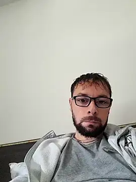 Nitrocm online show from 10-22-25, 12:38