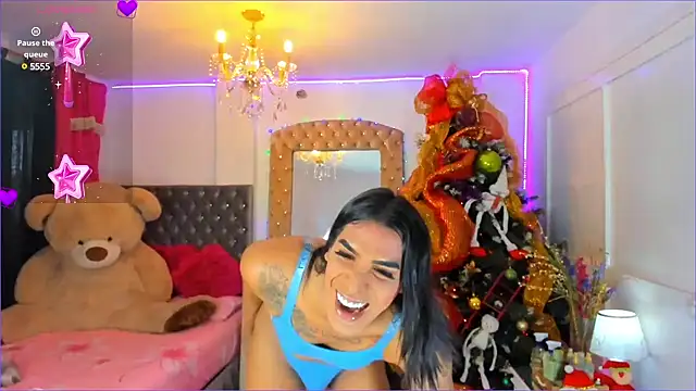 Snapshot of Samra_Naugthy chatting on 12-21-24, 03:09 Samra Naugthy online show from 12-21-24, 03:09