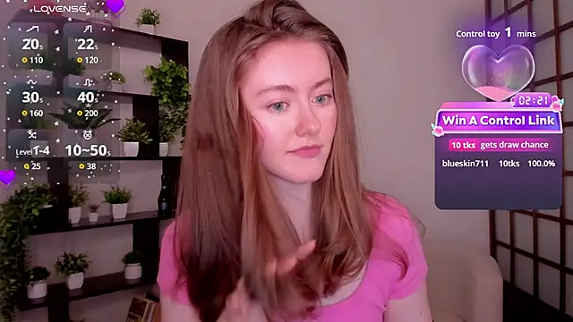 Snapshot of KateCuddle chatting on 02-03-26, 06:22 KateCuddle online show from 02-03-26, 06:22