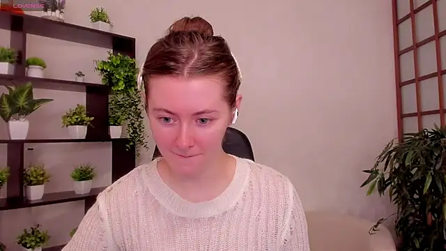 KateCuddle online show from 08-04-26, 02:04