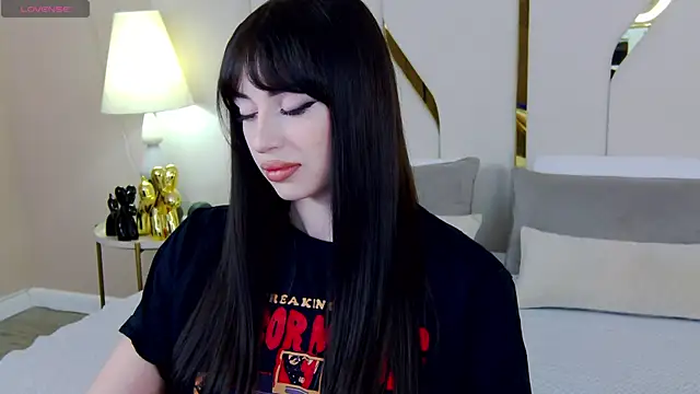 Betty Bridge online show from 09-15-25, 05:18