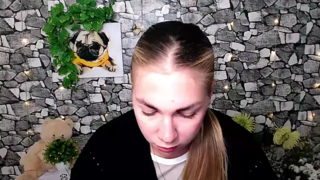 Sport Tall Doll online show from 10-07-25, 09:50