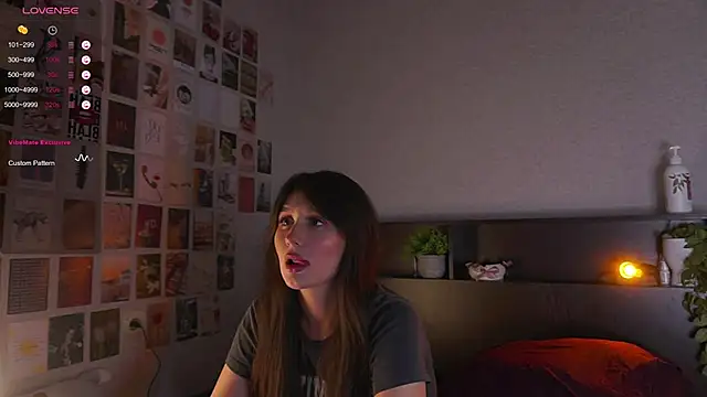 Snapshot of itssophiie chatting on 09-19-25, 06:30 itssophiie online show from 09-19-25, 06:30