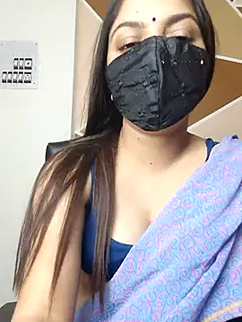 Snapshot of _desigori chatting on 03-05-25, 09:27  desigori online show from 03-05-25, 09:27