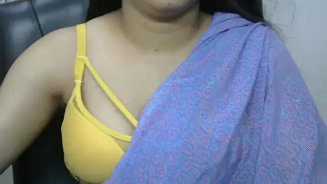 Snapshot of _desigori chatting on 09-21-25, 03:30  desigori online show from 09-21-25, 03:30