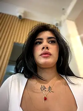 Snapshot of clarachanelricek chatting on 10-23-25, 08:40 clarachanelricek online show from 10-23-25, 08:40