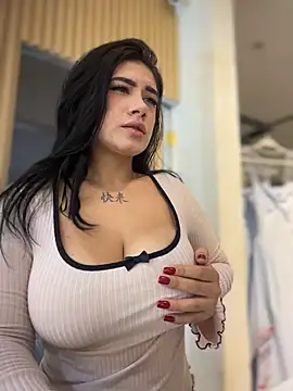 Snapshot of clarachanelricek chatting on 11-05-25, 07:14 clarachanelricek online show from 11-05-25, 07:14