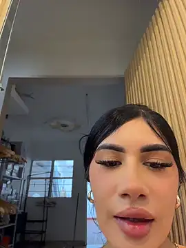 clarachanelricek online show from 04-15-26, 08:42