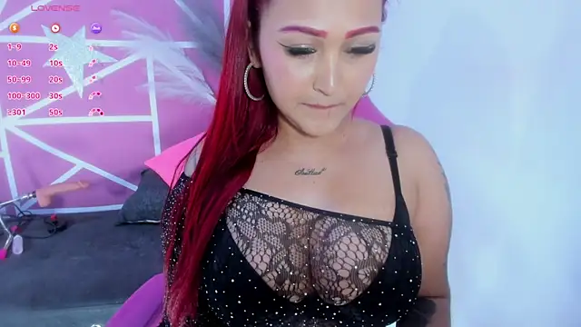 Snapshot of lucy_beatifull chatting on 03-06-26, 12:23 lucy beatifull online show from 03-06-26, 12:23