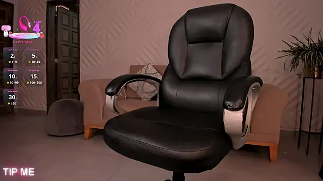 SophieBarnett online show from 10-01-25, 12:16