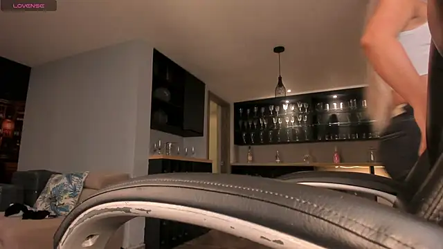 SophieBarnett online show from 11-09-25, 12:42