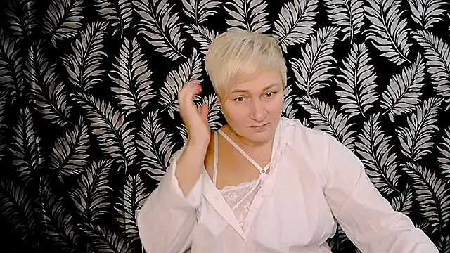 Snapshot of Olivia_playful chatting on 12-16-24, 12:49 Olivia playful online show from 12-16-24, 12:49