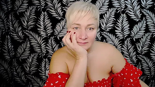 Snapshot of Olivia_playful chatting on 12-19-24, 12:34 Olivia playful online show from 12-19-24, 12:34