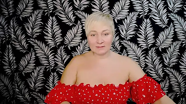 Snapshot of Olivia_playful chatting on 12-20-24, 12:27 Olivia playful online show from 12-20-24, 12:27