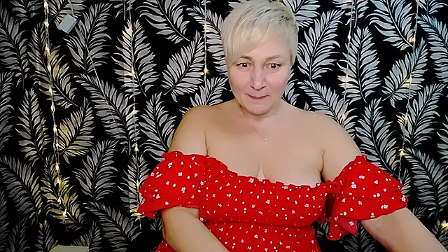 Snapshot of Olivia_playful chatting on 12-22-24, 03:44 Olivia playful online show from 12-22-24, 03:44