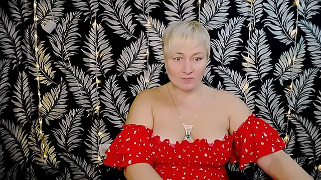 Snapshot of Olivia_playful chatting on 12-29-24, 12:01 Olivia playful online show from 12-29-24, 12:01