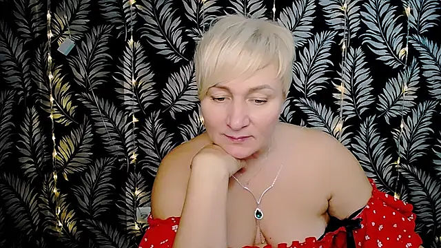 Snapshot of Olivia_playful chatting on 01-05-25, 03:23 Olivia playful online show from 01-05-25, 03:23