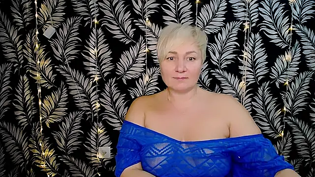 Snapshot of Olivia_playful chatting on 01-14-25, 03:15 Olivia playful online show from 01-14-25, 03:15