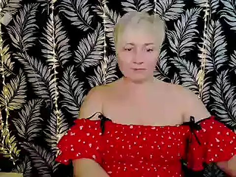 Snapshot of Olivia_playful chatting on 02-02-25, 03:28 Olivia playful online show from 02-02-25, 03:28