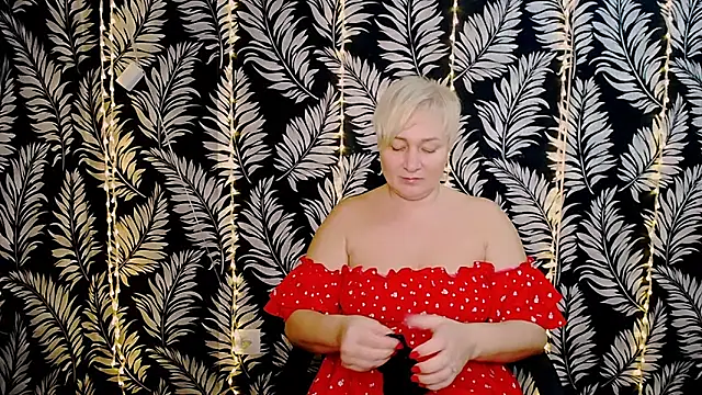 Snapshot of Olivia_playful chatting on 02-08-25, 12:17 Olivia playful online show from 02-08-25, 12:17