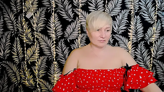 Snapshot of Olivia_playful chatting on 02-09-25, 12:19 Olivia playful online show from 02-09-25, 12:19