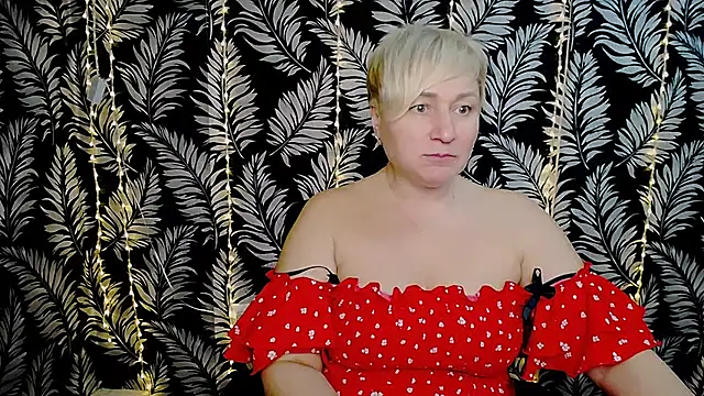 Snapshot of Olivia_playful chatting on 03-16-25, 03:17 Olivia playful online show from 03-16-25, 03:17