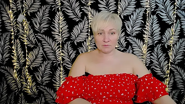 Snapshot of Olivia_playful chatting on 03-22-25, 03:42 Olivia playful online show from 03-22-25, 03:42