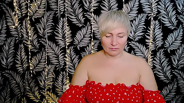 Snapshot of Olivia_playful chatting on 09-11-25, 11:32 Olivia playful online show from 09-11-25, 11:32