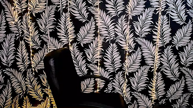 Snapshot of Olivia_playful chatting on 09-12-25, 11:21 Olivia playful online show from 09-12-25, 11:21