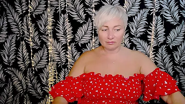 Snapshot of Olivia_playful chatting on 10-07-25, 11:18 Olivia playful online show from 10-07-25, 11:18