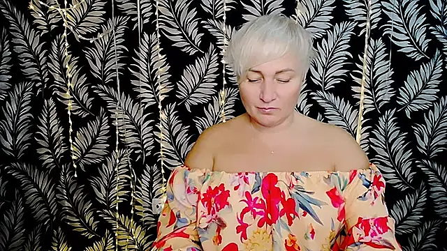 Snapshot of Olivia_playful chatting on 10-27-25, 12:42 Olivia playful online show from 10-27-25, 12:42