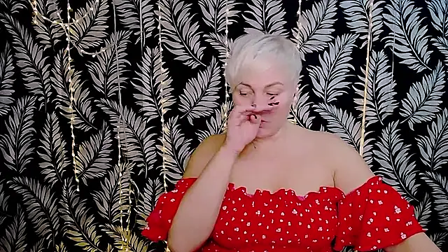 Snapshot of Olivia_playful chatting on 11-25-25, 10:37 Olivia playful online show from 11-25-25, 10:37