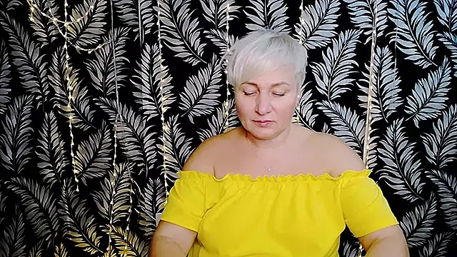 Snapshot of Olivia_playful chatting on 11-29-25, 03:48 Olivia playful online show from 11-29-25, 03:48