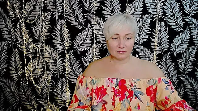 Snapshot of Olivia_playful chatting on 12-14-25, 12:21 Olivia playful online show from 12-14-25, 12:21