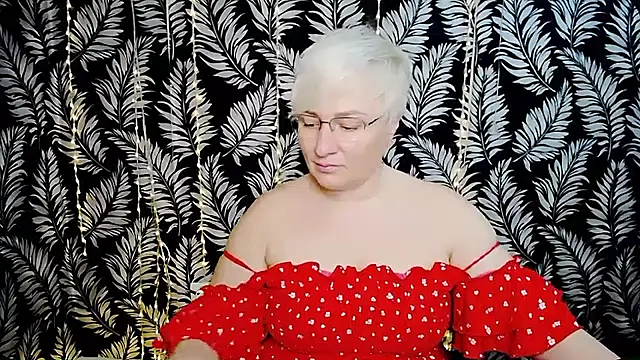 Snapshot of Olivia_playful chatting on 06-01-26, 10:28 Olivia playful online show from 06-01-26, 10:28