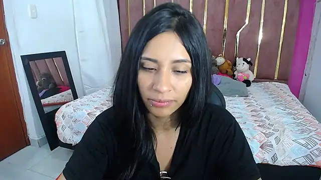 Snapshot of Chanel-24 chatting on 12-12-24, 07:52 Chanel-24 online show from 12-12-24, 07:52
