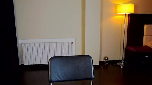 Friend12321 online show from 02-13-25, 05:16