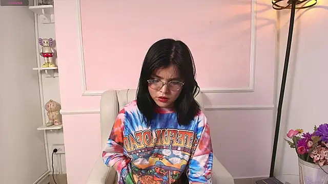 dianebleu online show from 11-29-25, 01:14