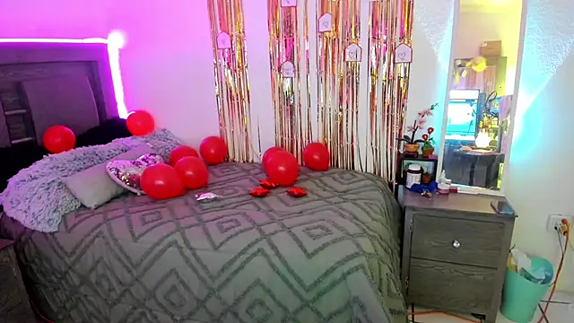 Snapshot of Cherrynoa chatting on 02-15-26, 02:41 Cherrynoa online show from 02-15-26, 02:41