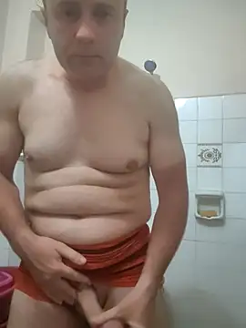 Snapshot of muscularsexy chatting on 07-03-26, 09:27 muscularsexy online show from 07-03-26, 09:27