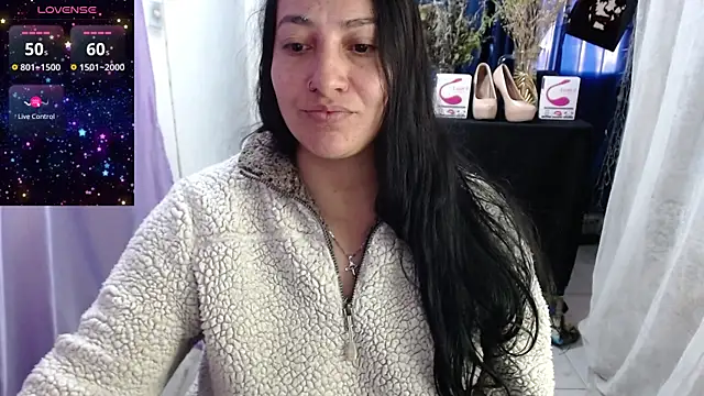 Snapshot of lorenpearx chatting on 07-07-26, 12:53 lorenpearx online show from 07-07-26, 12:53