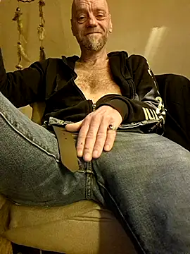 eddouxxx78 online show from 02-15-26, 08:13