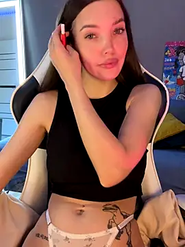 julia fly online show from 09-18-25, 09:00