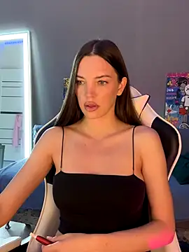 julia fly online show from 09-29-25, 09:47