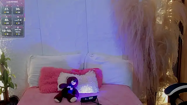 dominique25  online show from 07-16-26, 01:11
